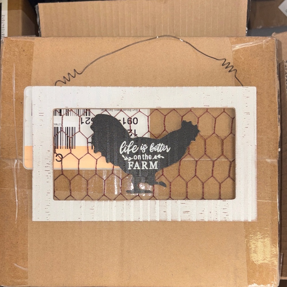 5/$10 Farmhouse Wall Decor with Rooster Design